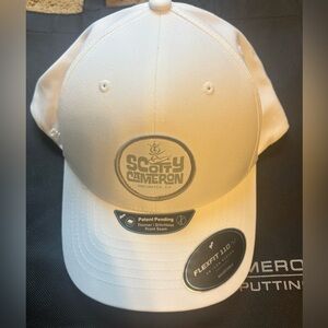NWT SCOTTY CAMERON GALLERY Peace Surfer White Snapback Hat 110 Flexfit Encinitas